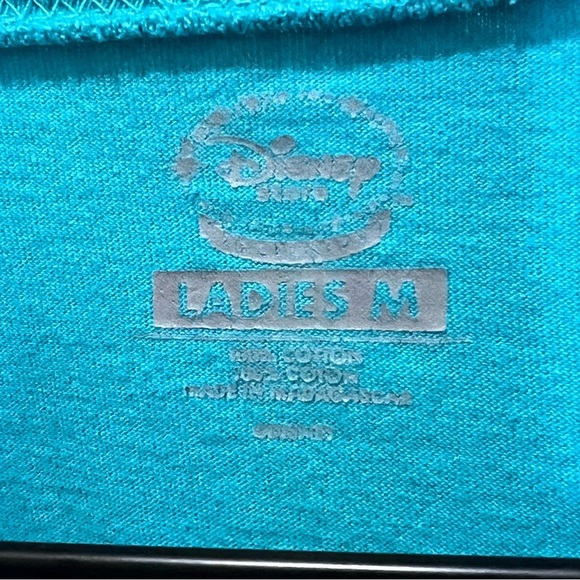 Vintage Disney Eeyore Pooh Bear Shirt “There’s Always Reason to Smile” Parks Top - Picture 4 of 8